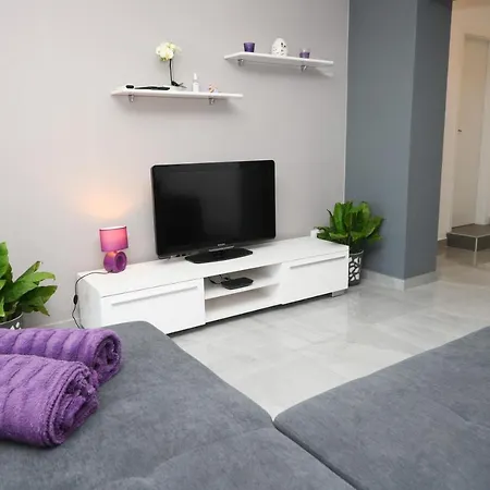 Lidija - Sea View With Exclusive Right Of Using Hot Tub Or Split Level With Exclusive Right Of Using Pool