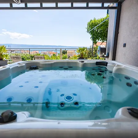 Lidija - Sea View With Exclusive Right Of Using Hot Tub Or Split Level With Exclusive Right Of Using Pool