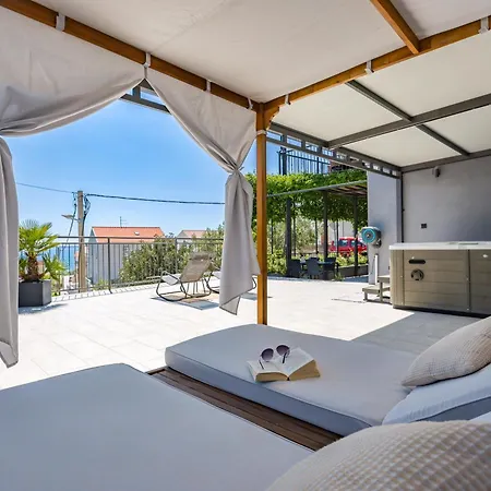Lidija - Sea View With Exclusive Right Of Using Hot Tub Or Split Level With Exclusive Right Of Using Pool *