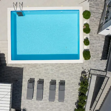 Lidija - Sea View With Exclusive Right Of Using Hot Tub Or Split Level With Exclusive Right Of Using Pool Podstrana