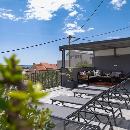 Lidija - Sea View With Exclusive Right Of Using Hot Tub Or Split Level With Exclusive Right Of Using Pool * Podstrana